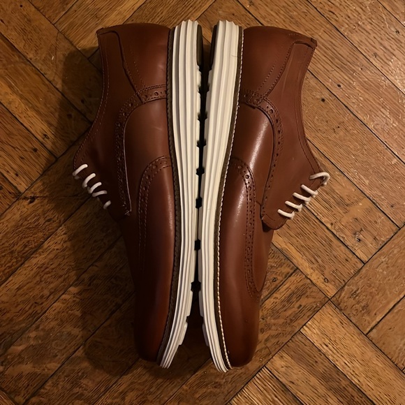 Cole Haan Tan/Ivory ØriginalGrand Wingtip Oxfords Men's 13M — NWOT - Picture 3 of 7